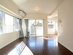 シャレール広尾　2号棟 2階1LDKのリビング/ダイニング