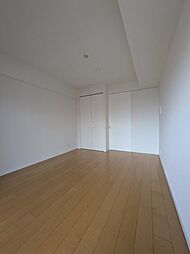 プリモ・レガーロ西京極 5階1Kのリビング/ダイニング