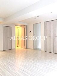 エンデカ東浦和 1階2LDKのリビング/ダイニング