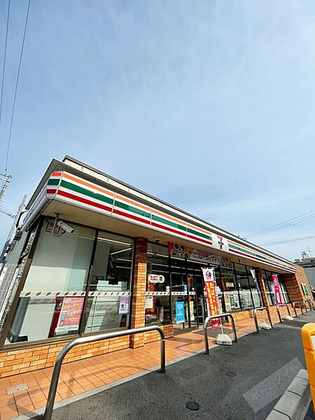 画像27:セブンイレブン堺三国ケ丘駅東店 276m