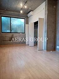 グランドソレイユI 地下1階ワンルームのリビング/ダイニング