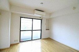 メゾングリーンライフ 103. 1階1Kのリビング/ダイニング