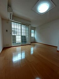 グリーンガーデン 1階1Kのリビング/ダイニング