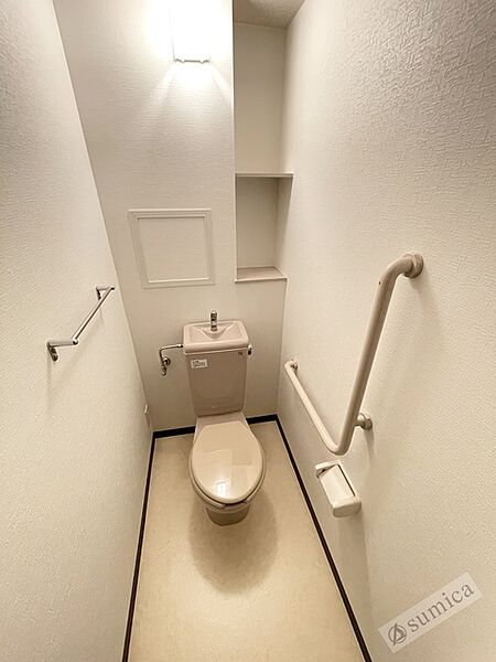 画像20:この空間なんだか落ち着きます。清潔感のあるトイレです。