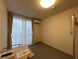 レオパレス嵯峨野 2階1Kのリビング/ダイニング