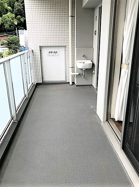 ハウス生田シナリーテラス