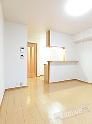 JR阪和線 和歌山駅 徒歩7分の賃貸アパート 2階1LDKのリビング/ダイニング