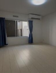 パンプキンハウス 1階ワンルームのリビング/ダイニング