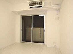 Ｂ　ＣＩＴＹ　ＡＰＡＲＴＭＥＮＴ　ＴＯＫＹＯ　ＳＯＵＴＨ 4階1Kのリビング/ダイニング