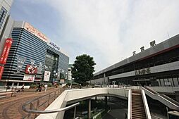 埼玉県Ｎｏ，1の乗降者数を誇るターミナル駅『大宮駅』徒歩12分（940ｍ）の物件です。