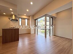 ラティオ南青山 402 4階1LDKのリビング/ダイニング