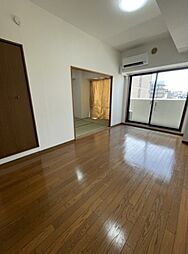 ロイヤルプラザ浅草 5階2LDKのリビング/ダイニング