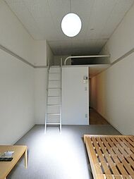 レオパレスプレノタートI 204 2階1Kのリビング/ダイニング