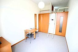 レオパレスサンクォーレ 2階1Kのリビング/ダイニング