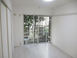 ポルシェ町田南大谷 1階1LDKのリビング/ダイニング