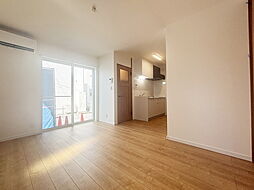 ローズビブレ小山 102 1階1Kのリビング/ダイニング