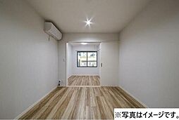 robot home 西大宮III 2階1LDKのリビング/ダイニング