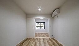 アーバンレジデンス NII 1階1LDKのリビング/ダイニング