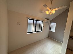 アザーレ・パッシオ橋本 205 2階1Kのリビング/ダイニング