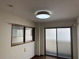 ハイツ掘割 2階2Kのリビング/ダイニング