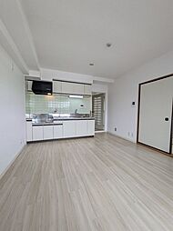 プレスト・コート弐番館 10階3LDKのリビング/ダイニング