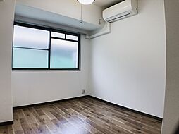 コート東三国 807 8階ワンルームのリビング/ダイニング