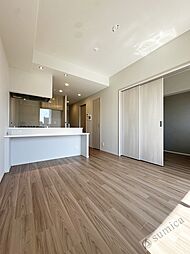 京阪本線 関目駅 徒歩3分の賃貸マンション 8階2LDKのリビング/ダイニング