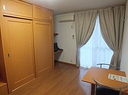 レオパレスシャトーＡ 1階1Kのリビング/ダイニング