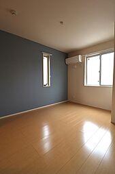 アヴェニール 103 1階2DKのリビング/ダイニング