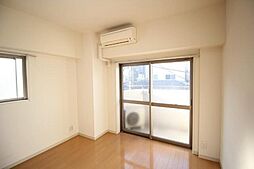 ラ・フロル 2階1Kのリビング/ダイニング