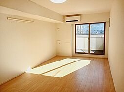 クラール新狭山 3階1Kのリビング/ダイニング