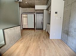 イーストヴィレッジ三宮 204 2階ワンルームのリビング/ダイニング