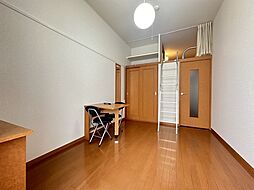 レオパレスクリナーレみなみ野(30962) 308 3階1Kのリビング/ダイニング