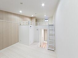 シンフォニア星ヶ丘 1階ワンルームのリビング/ダイニング