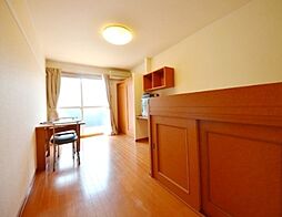 レオパレスベガIII 2階1Kのリビング/ダイニング