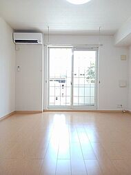 ミ・カシータ 105 1階ワンルームのリビング/ダイニング