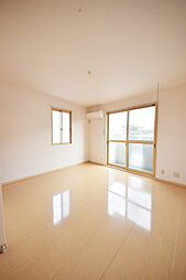 フローラ 201 2階1Kのリビング/ダイニング