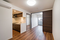 KDXレジデンス梅島 4階2DKのリビング/ダイニング