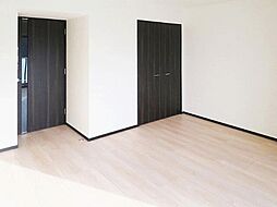 ジェノヴィア東大前グリーンヴェール 7階1Kのリビング/ダイニング