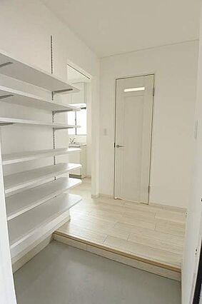 ハレレアマンション_内装_1