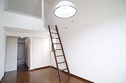 メゾン　ド　フジ 303 2階ワンルームのリビング/ダイニング