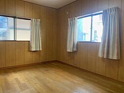 下並木戸建 4LDKのリビング/ダイニング