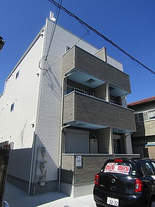 クラスティーネ遠里小野_トップ画像