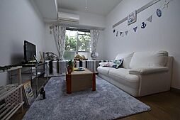 エーリフローレンスB1 301 3階1Kのリビング/ダイニング