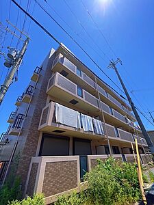 外観：外観・土地