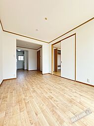 パークハイツ深井 1階1LDKのリビング/ダイニング