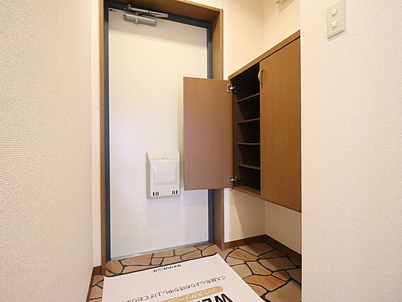 ロイヤルプレイス010_内装_2