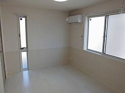 ロイジェントパークス レイクタウン D 2階1LDKのリビング/ダイニング