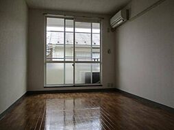 ドゥエル国立 2階1Kのリビング/ダイニング