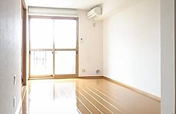 ゼファーコート 1階1LDKのリビング/ダイニング